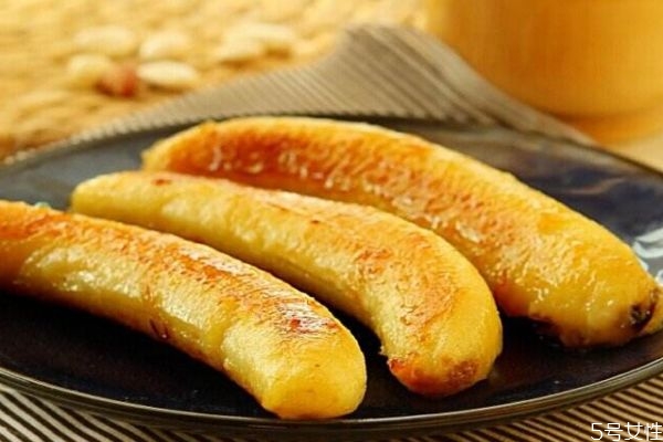 烤熟的香蕉还有营养吗,烤香蕉有什么好处