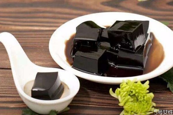 龟苓膏什么人不能吃,龟苓膏不适合什么人吃