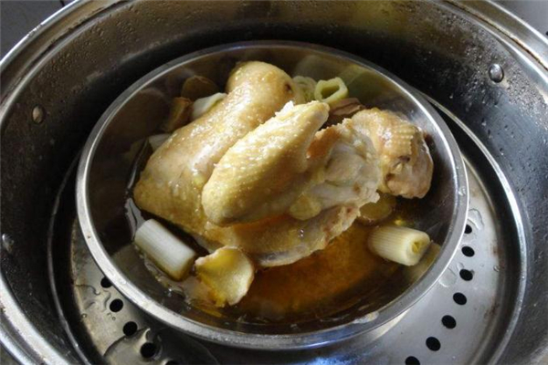 高压锅蒸鸡放多少水,高压锅蒸鸡要加水吗