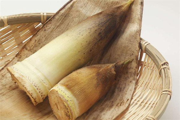 哺乳期吃冬笋会回奶吗,哺乳期吃笋干会回奶吗