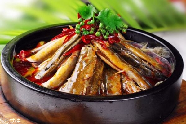 吃泥鳅有啥好处,吃泥鳅对身体有什么好处和坏处