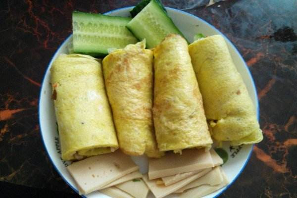 早餐鸡蛋卷的做法家常,早餐鸡蛋卷的做法