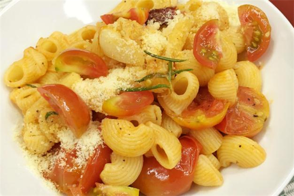 通心粉用冷水还是热水煮,通心粉用冷水泡还是热水 通心粉用冷水还是热水煮,通心粉用冷水泡还是热水