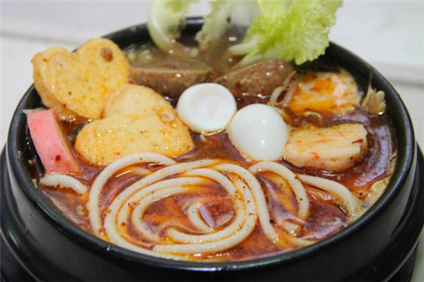 砂锅米线用的锅怎么挑,砂锅米线用多大的锅