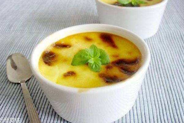 黄酒煮鸡蛋的功效和作用,黄酒蒸鸡蛋的功效和作用