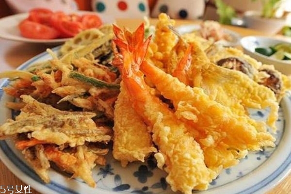 天妇罗是怎么做的,天妇罗是什么东西呀!介绍一下