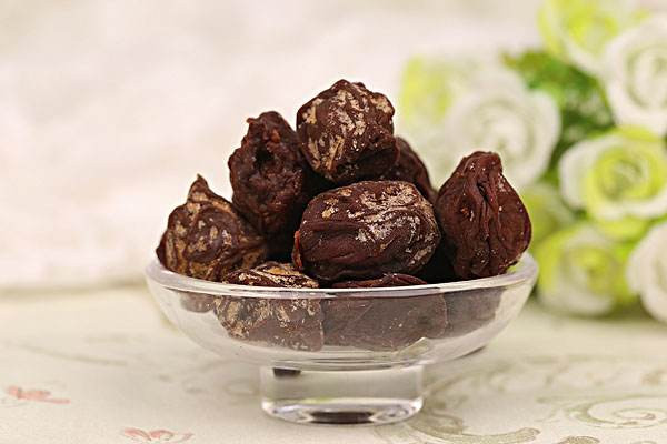 话梅吃多了有什么坏处,话梅吃多了会怎么样