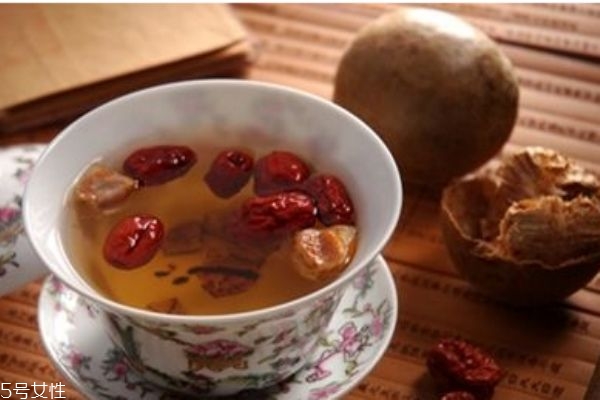 罗汉果的用途和使用方法,罗汉果注意事项