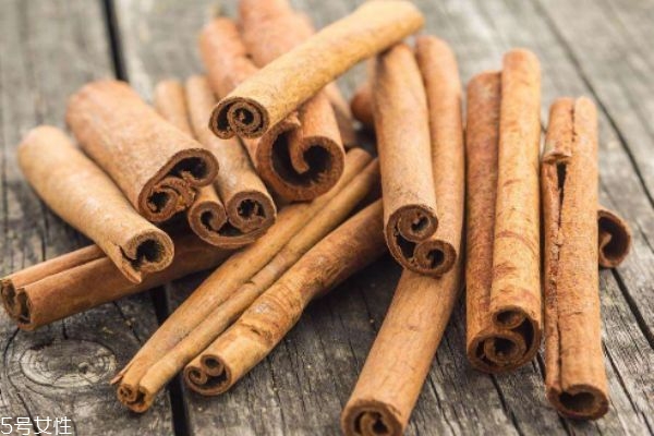 肉桂有什么用,肉桂有什么作用呢 肉桂有什么用,肉桂有什么作用呢