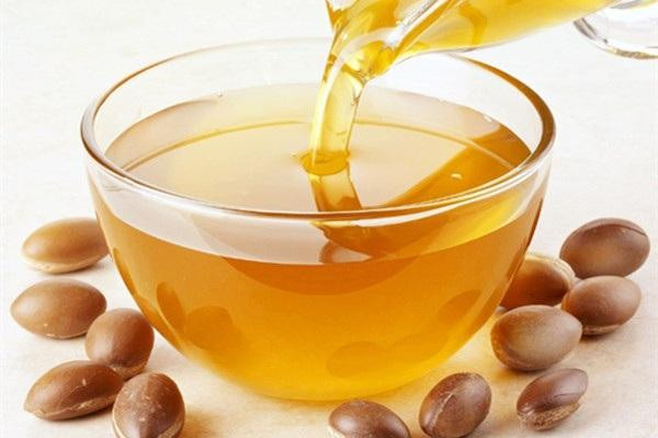 高油食物的危害,高油脂饮食对身体的影响