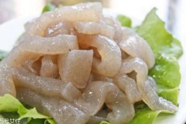 吃魔芋有什么好处呢,吃魔芋的好处和坏处