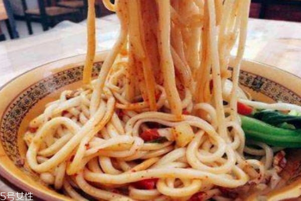 挂面主要成分是哪些,挂面的成分