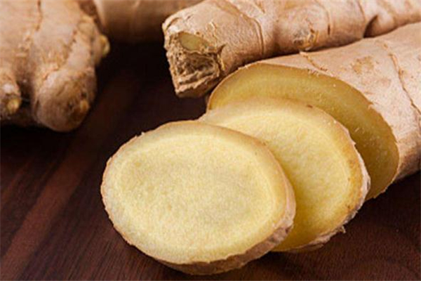 生姜发芽了有毒吗,生姜发芽了有毒吗?还能吃吗?