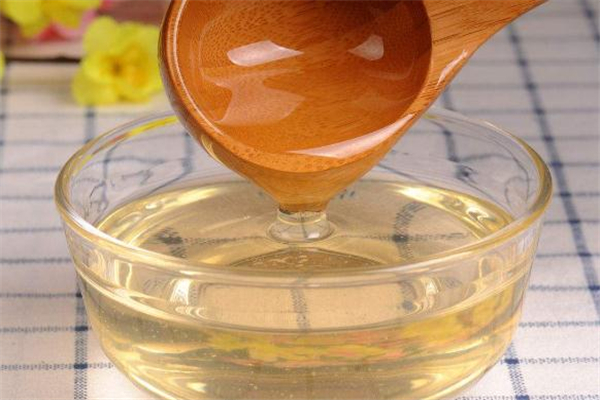 真正的槐花蜜是啥样,槐花蜜是什么样的