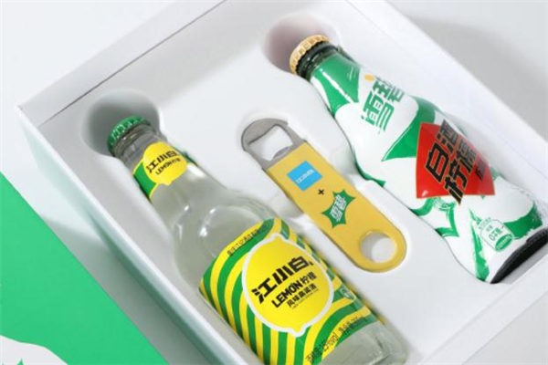 白酒加雪碧好喝吗,雪碧配白酒喝了会怎么样