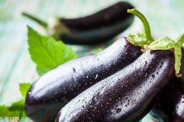 吃茄子有什么好处呢?,吃茄子的好处和坏处