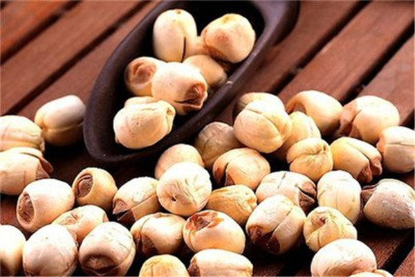 莲子一天吃多少合适?,莲子一天能吃多少
