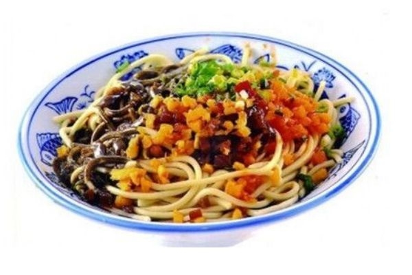 热干面有多少热量,100克热干面的热量是多少