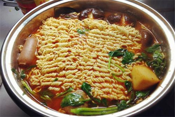 泡面多久可以消化完,泡面多久可以消化