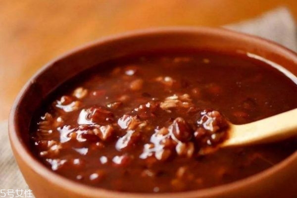 黑米粥有哪些营养价值,黑米粥有营养吗