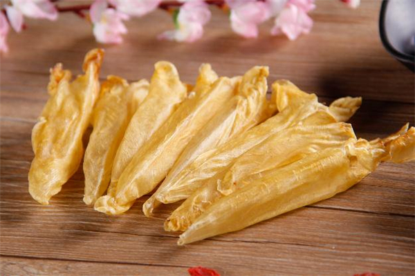 鱼胶什么颜色比较好,鱼胶是什么样子的