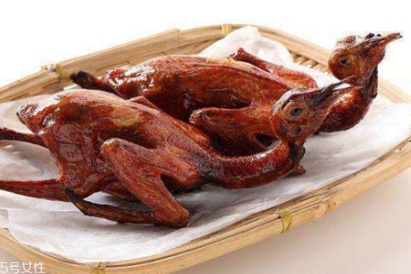 鸽子肉怎么做才好吃,鸽子肉炒着吃怎么做 鸽子肉怎么做才好吃,鸽子肉炒着吃怎么做