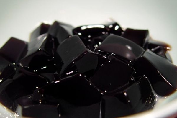 龟苓膏有什么功效和作用,龟苓膏的功效