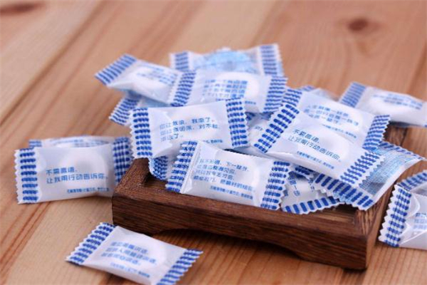 天天吃薄荷糖有什么坏处,天天吃薄荷糖的危害 天天吃薄荷糖有什么坏处,天天吃薄荷糖的危害