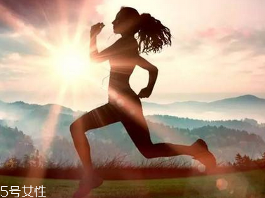 每天慢跑半小时能减肥吗,每天慢跑半小时能减肥吗?正常饮食