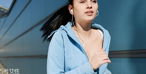 晚上跑步有助于减肥吗,每晚跑步对减肥有效吗