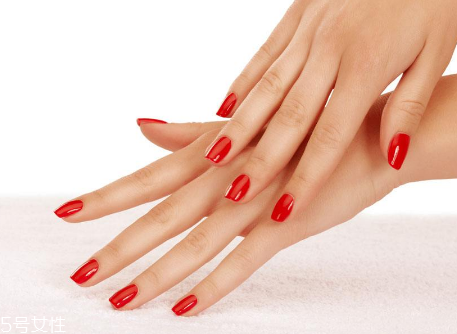 指甲油底油有必要吗,指甲底油是什么 指甲油底油有必要吗,指甲底油是什么