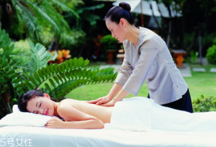 经常精油开背的危害,经常精油开背有什么好处