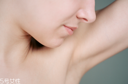 用脱毛膏脱腋毛对身体有害吗,用脱毛膏脱腋毛有什么副作用