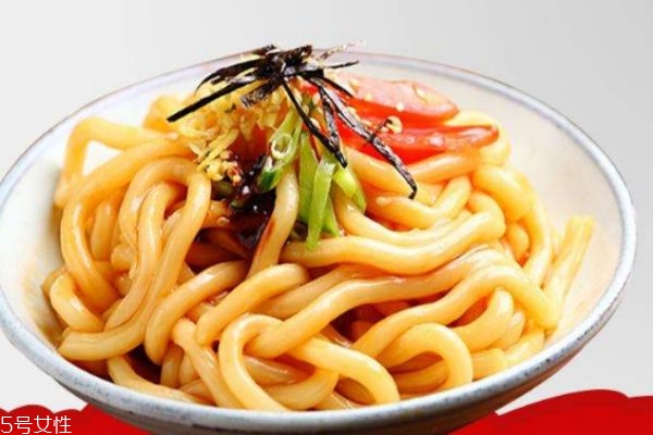 乌冬面的好处,乌冬面有什么营养 乌冬面的好处,乌冬面有什么营养