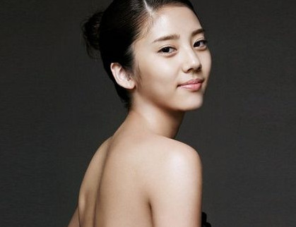 后背长痘痘是怎么治疗,背上长痘痘怎么消除