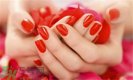 指缘油怎么用,指缘油有用吗