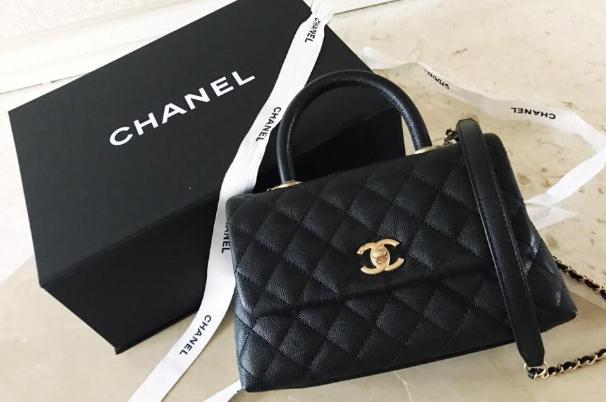 香奈儿包包的皮质是什么,香奈儿的包是什么皮做的