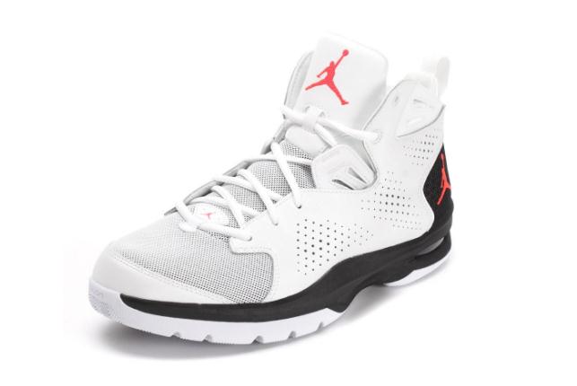 乔丹运动鞋有什么特点,乔丹鞋的特点和材质 乔丹运动鞋有什么特点,乔丹鞋的特点和材质