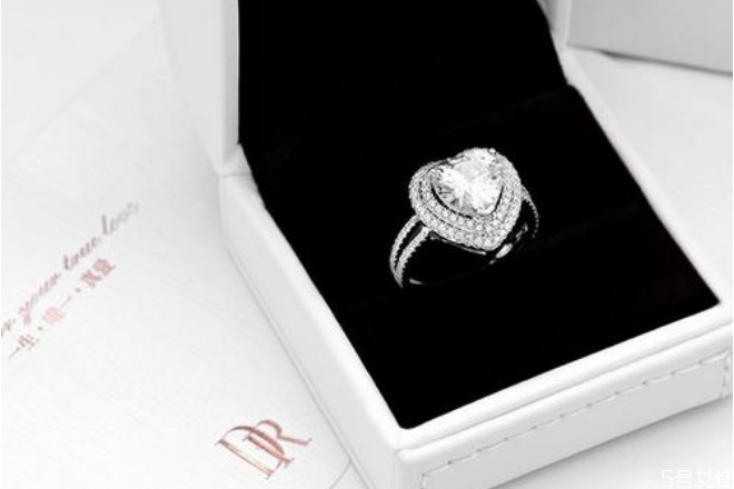 dr钻戒女方会有记录吗,dr钻戒需要女方的什么信息