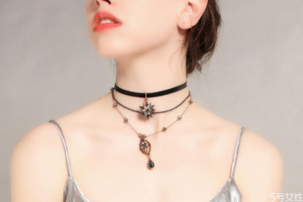 锁骨链和项链的区别,项链除了锁骨链还有什么链 锁骨链和项链的区别,项链除了锁骨链还有什么链