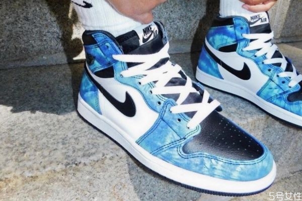 帆布鞋怎么扎染,鞋子扎染步骤 帆布鞋怎么扎染,鞋子扎染步骤