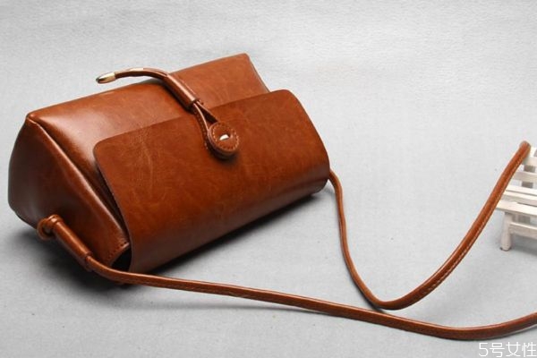 牛皮包怎么护理,牛皮护理方法