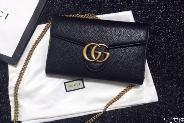 包包金属扣掉漆怎么补救,包包金属掉色怎么补救