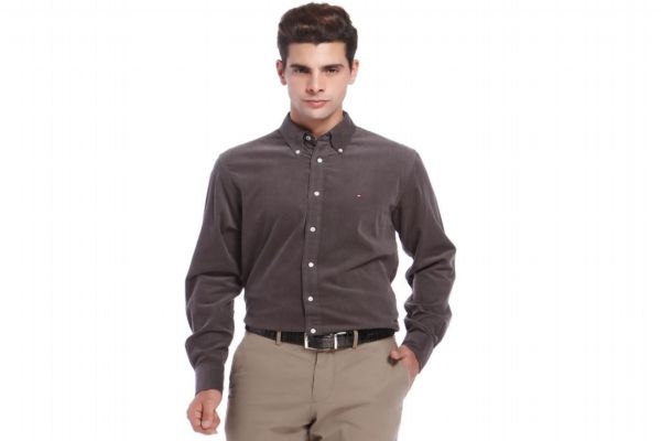 汤米希尔费格什么档次,汤米·希尔费格同档次品牌