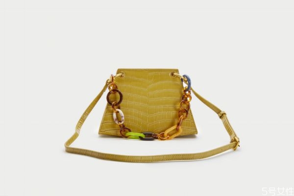 ur包包怎么分真假,ur包包真假辨别