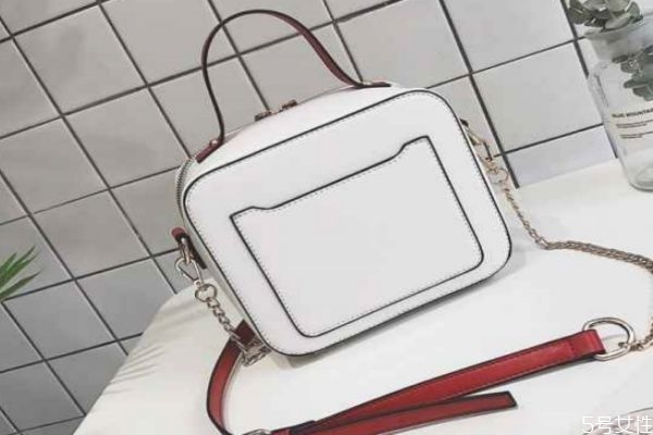 白色皮包变黄了怎么办,白色皮包发黄怎么办