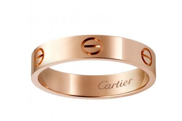 卡地亚戒指真假辨别方法及对照图,卡地亚戒指真假辨别方法 卡地亚戒指真假辨别方法及对照图,卡地亚戒指真假辨别方法