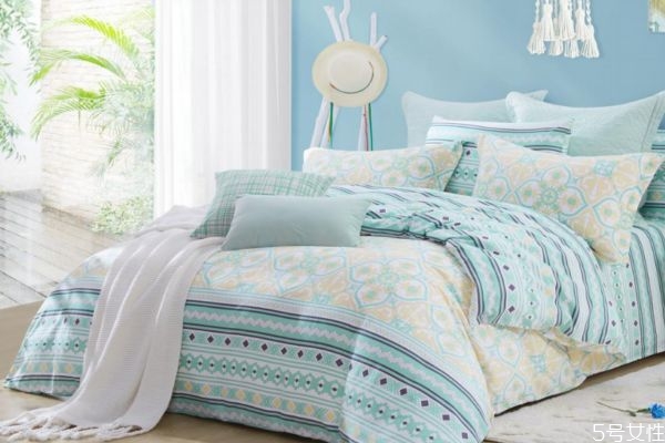 怎么清洁床单上的姨妈血,怎么清洁床单上的污渍 怎么清洁床单上的姨妈血,怎么清洁床单上的污渍