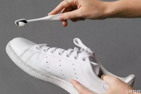 柴油油渍怎么能去掉,柴油渍怎么去除