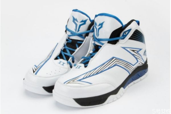 清洗球鞋用什么清洁剂,球鞋清洗剂怎么调配